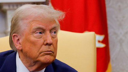 Трамп заявив, що поговорить з путіним вранці 18 березня