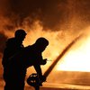 Під Дніпром через атаку "шахедів" горіли два підприємства