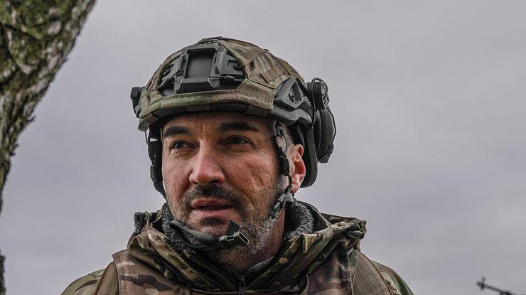 Військовослужбовець