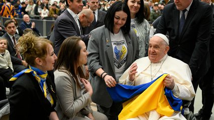 Папі Римському доведеться знову вчитися говорити - кардинал Фернандес