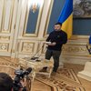 США ведуть розмови з рф про українські території - Зеленський