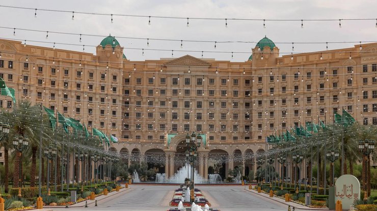 Готель Ritz-Carlton, де відбуваються переговори