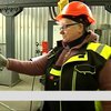 Бракує чоловічих рук: на Буковині на виробництві сіток працюють жінки