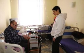 Волонтери "Схід SOS" створили геріатричний центр на Тернопільщині 