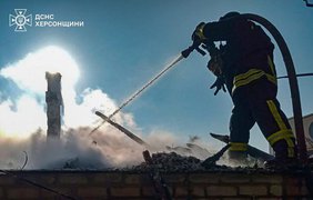 У Херсоні ворожий дрон поранив телеоператора "Суспільного"