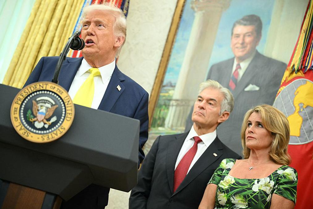 Президент США Дональд Трамп заявив, що Америка вийде з переговорного процесу щодо російсько-української війни, якщо «одна зі сторін буде все ускладнювати»