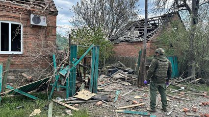Росіяни скинули три КАБи на Костянтинівку: 3 загиблих, 4 поранених