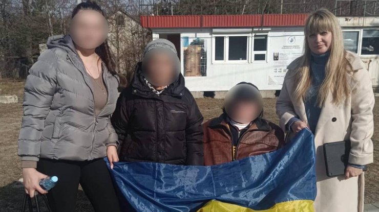 Україна повертає своїх