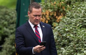 Радник Трампа з нацбезпеки Волц подасть у відставку