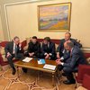 Україна готова на 30-денне перемир'я: європейські лідери зателефонували Трампу