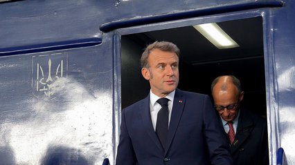 "путін усе ще хоче виграти час": Макрон відреагував на пропозицію про Стамбул