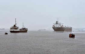 ЄС може скоротити імпорт газу та урану з рф, а США запровадити санкції проти тіньового флоту - Власюк