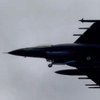Під час відбиття російської атаки втратили звʼязок з F-16: що відомо
