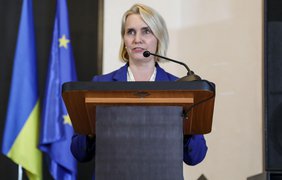 Експосол США в Україні Бріджіт Брінк звинуватила Трампа у тиску на жертву, а не агресора