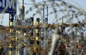 росія вивозить військову техніку зі Севастополя через дефіцит на фронті