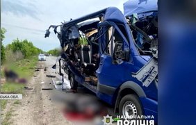 Загинули цілі родини: дрон розірвав маршрутку в Білопіллі