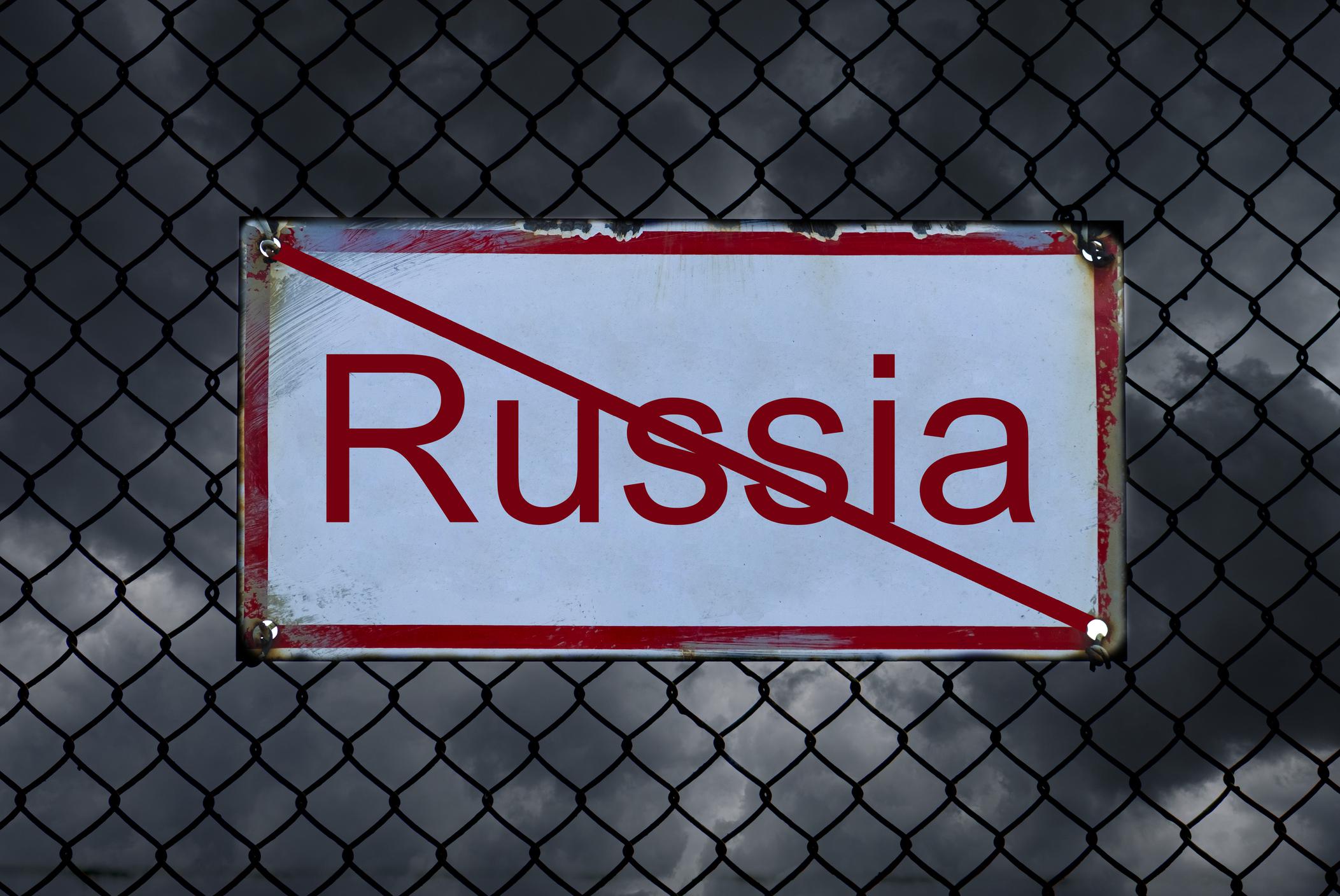 Сполучені Штати Америки разом із Європою "без вагань" посилять санкції проти російської федерації, якщо кремлівський правитель путін не буде вести мирні переговори "в дусі доброї волі"