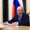 Путін вважає, що армія рф зможе захопити чотири області України до кінця року - Bloomberg