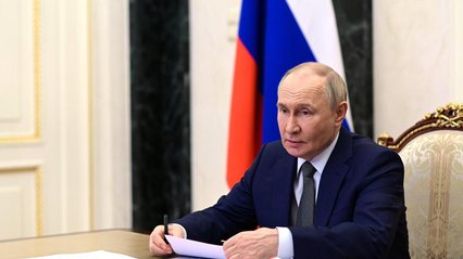 Путін вважає, що армія рф зможе захопити чотири області України до кінця року - Bloomberg