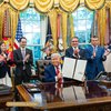 Трамп наказав почати будівництво у США 10 нових ядерних реакторів