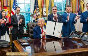 Трамп наказав почати будівництво у США 10 нових ядерних реакторів