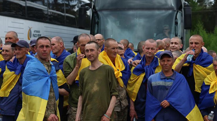 Україна повертає своїх