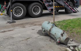 На Київщині біля приватного будинку знайшли частину російської ракети Х-101 