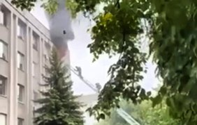 У Вінниці горіла будівля ТЦК