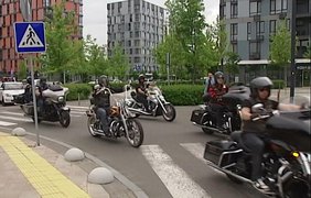 Протези для героїв: у Києві відбувся мотофестиваль "Bikeland"