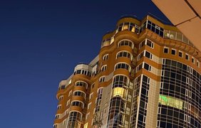 У підмосков'ї пролунали вибухи через атаку дронів: закрито аеропорт