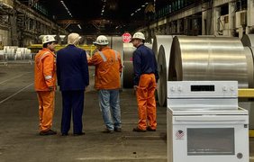 Трамп вдвічі підвищить мита на сталь та алюміній