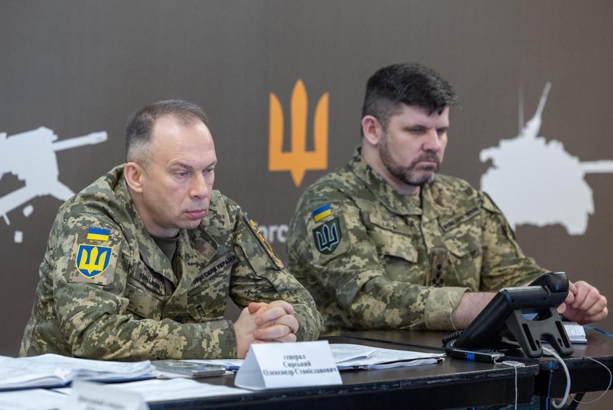 Російська армія значно активізувалася на Запорізькому напрямку, де проводить активні наступальні дії, повідомив головком ЗСУ Олександр Сирський у звіті за травень