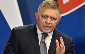 Фіцо розлютився через слова Зеленського про парад