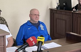 Коломойському продовжили тримання під вартою