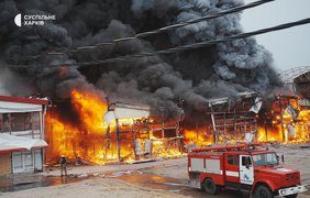 У Харкові палає ринок "Барабашово"