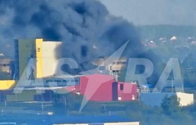 У Саранську після атаки дронів палає завод "Оптиковолоконні Системи"