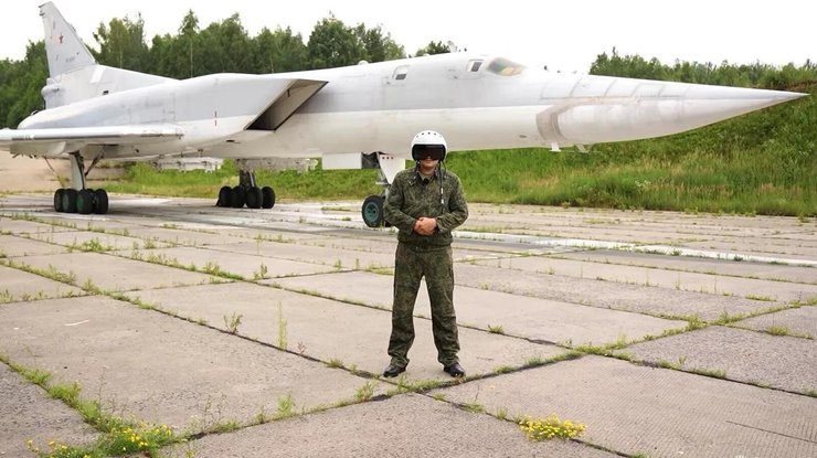 Стратегічний бомбардувальник Ту-22М3