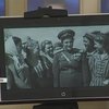 Унікальна фотоекспозиція: учні перетворили світлини Другої світової на живу історію