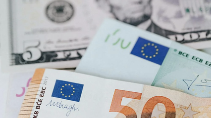 Україна може перейти від долара на євро як "основну" валюту