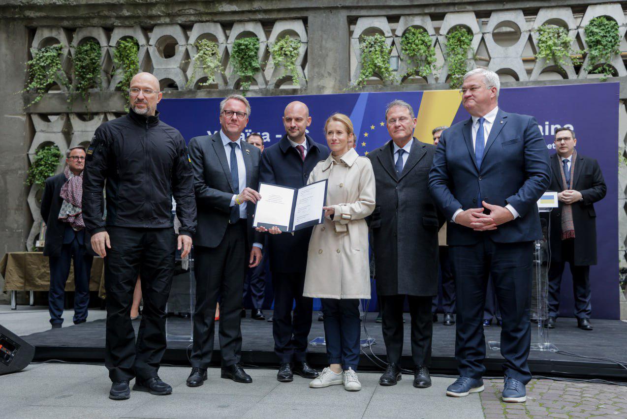 У Львові 9 травня відбулася зустріч міністрів закордонних справ Коаліції держав, на якій було політично схвалено створення спеціального трибуналу щодо злочину агресії рф проти України. 
