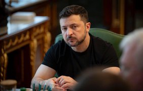 Зеленський після удару по полігону ЗСУ покликав Драпатого і Сирського на нараду