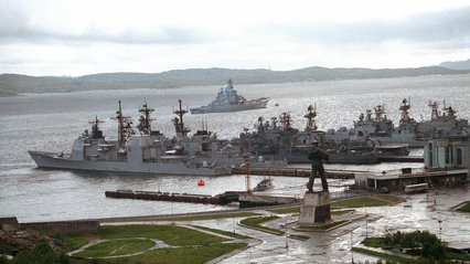 У Сєвероморську лунають вибухи на базі підводних човнів