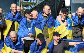Україна повертає своїх
