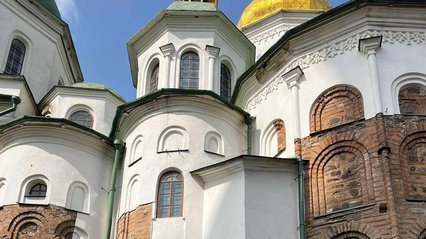 Обстріли рф пошкодили Софійський собор у Києві
