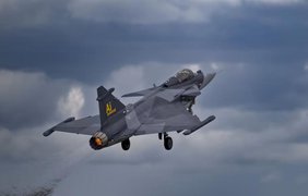 Saab і німецький Helsing випробували винищувач, яким керує ШІ