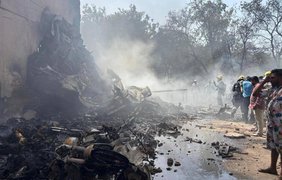 В Індії розбився пасажирський літак просто біля аеропорту: що відомо