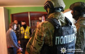 Нацполіція проводить масштабну спецоперацію з понад 500 обшуками