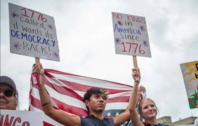 Протести "No Kings!" у США