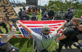 Протести "No Kings!" у США