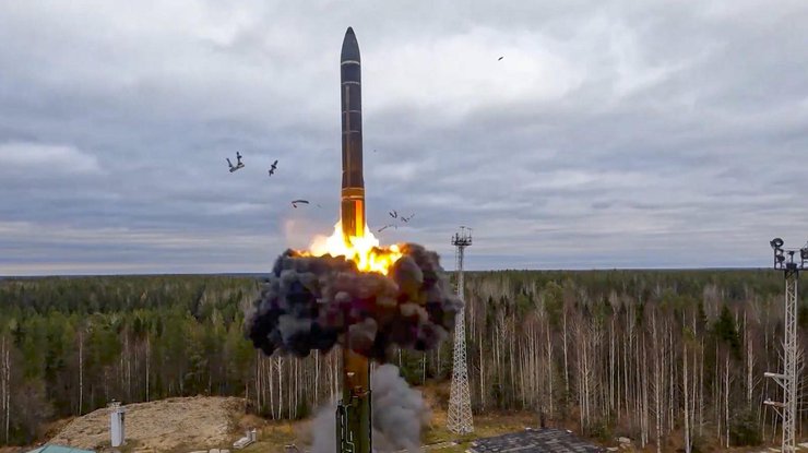 Випробувальний пуск міжконтинентальної балістичної ракети "Ярс"